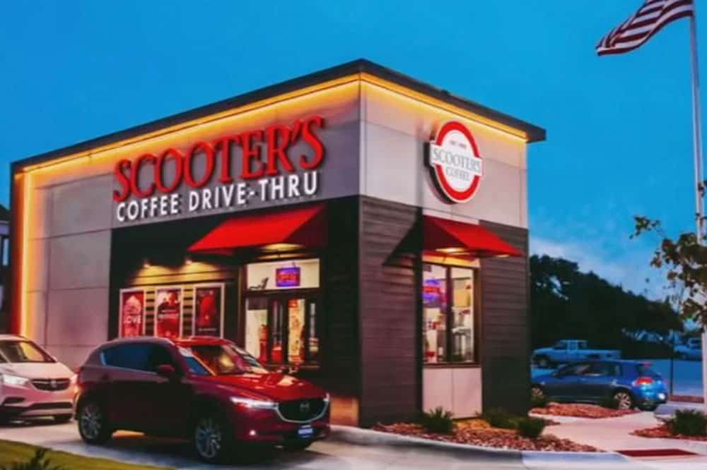 Scooter's coffee drive-thru
